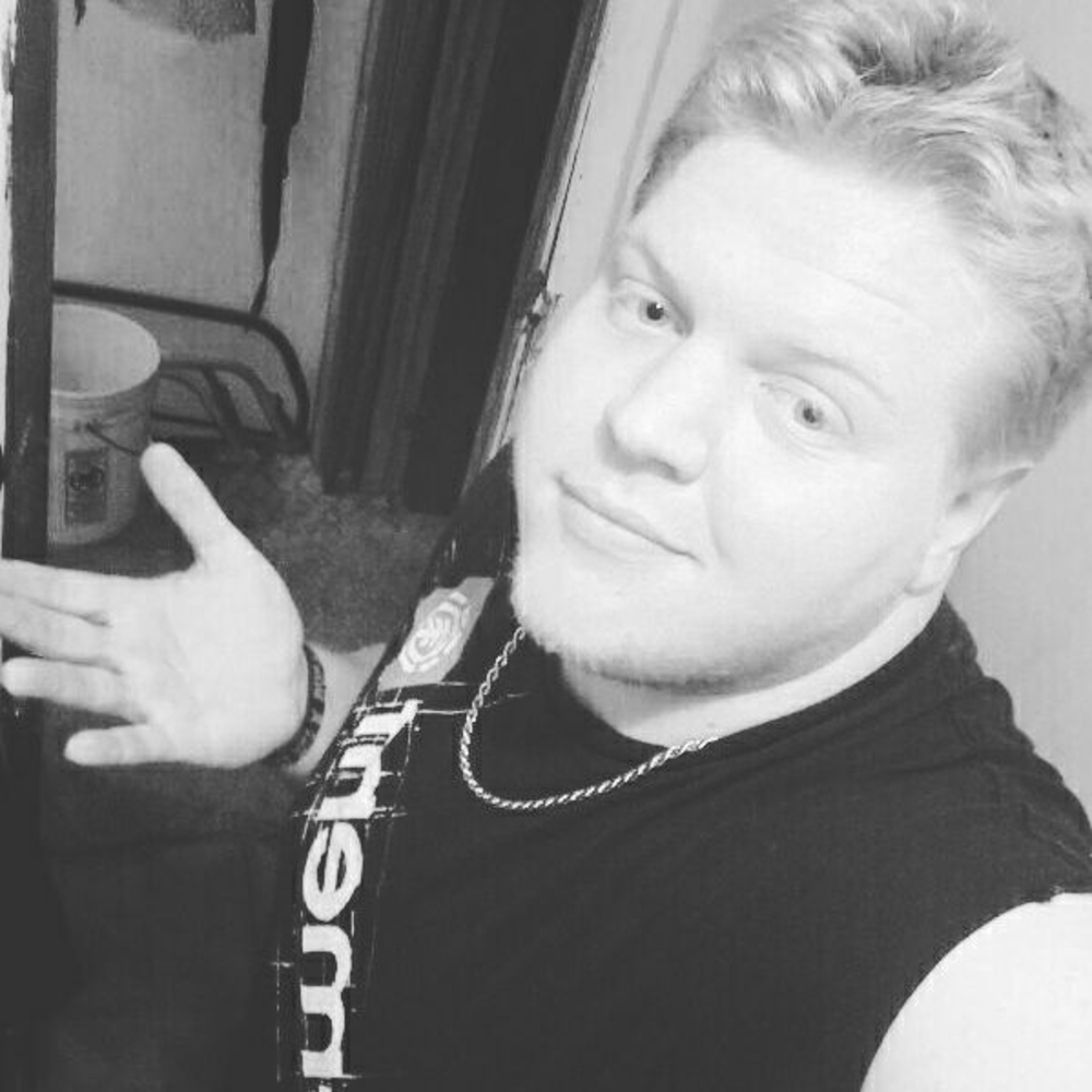 Meet your Posher, Jeremiah